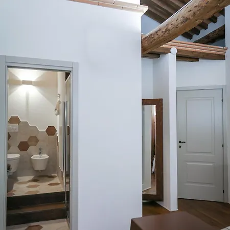 Montepulcianolettings House
