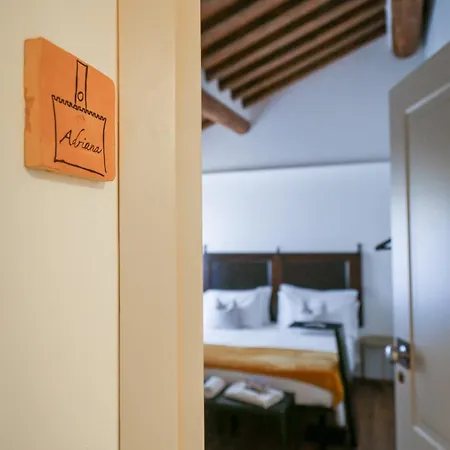 Montepulcianolettings House 펜션